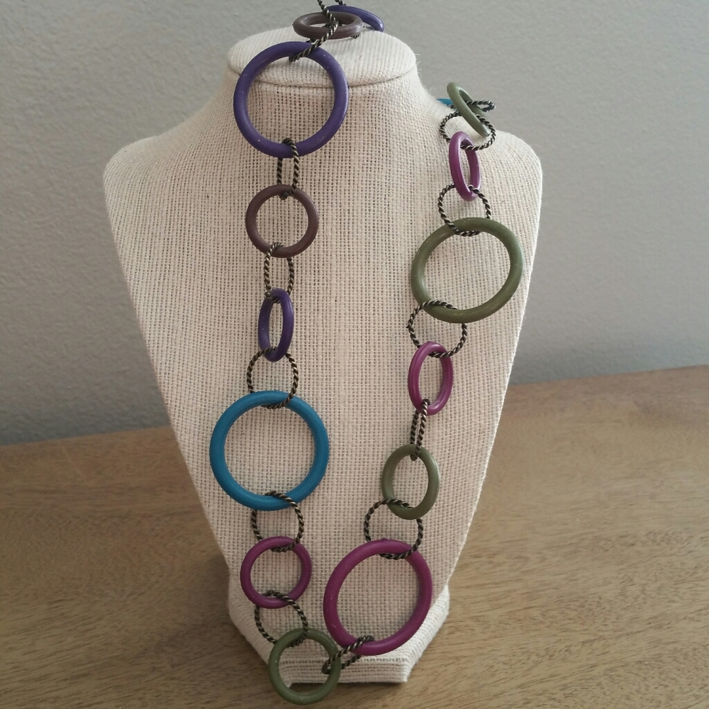 Multiple Colored Circle Necklace - Picture 3 of 6
